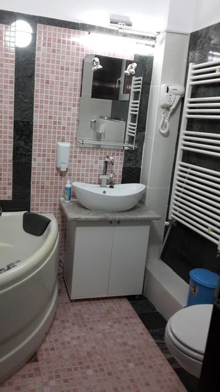 Carmen Apartment Otopeni